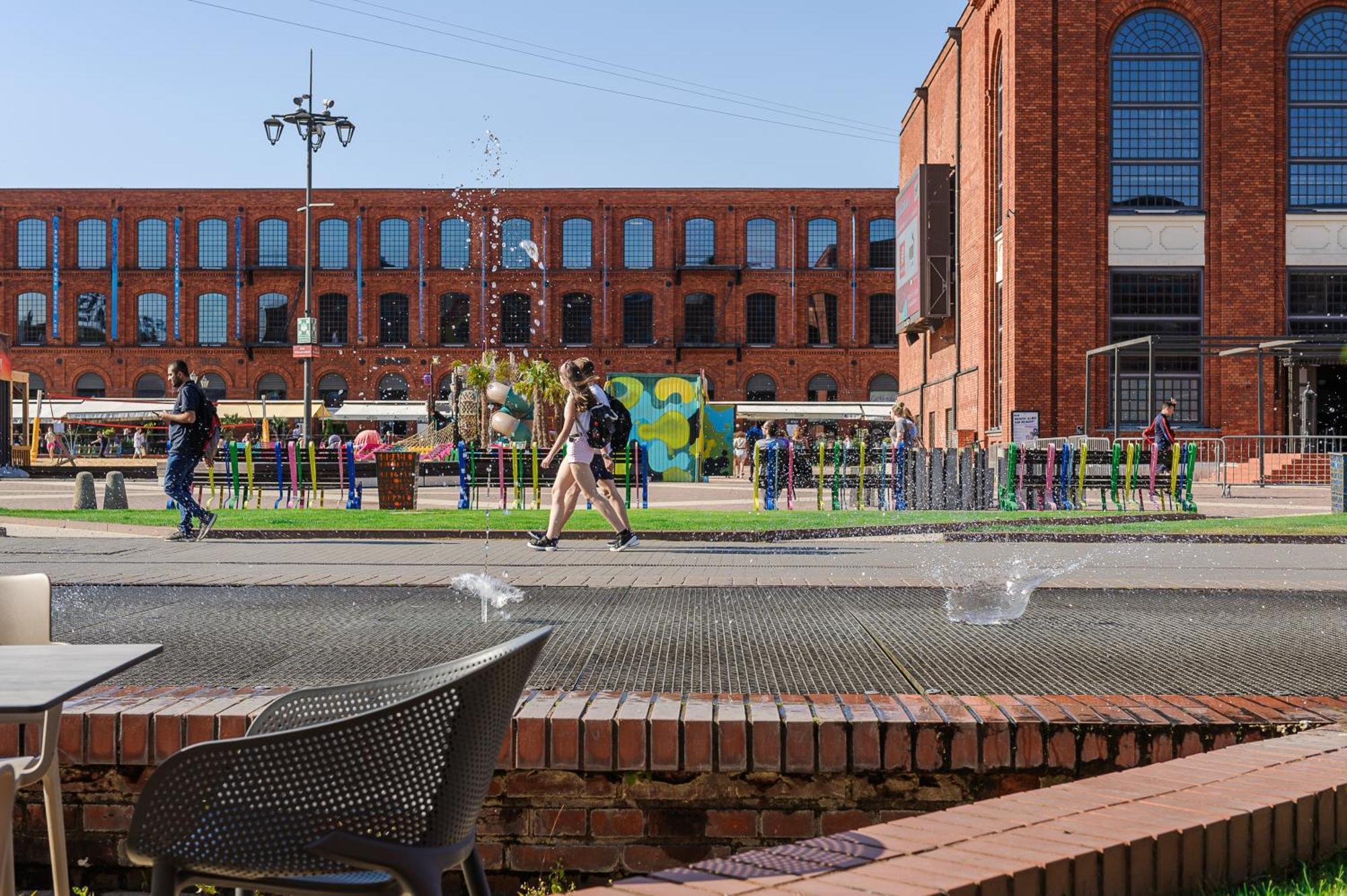 Lumina Comfy Apart Near The Railway Station Lodz  Exterior photo